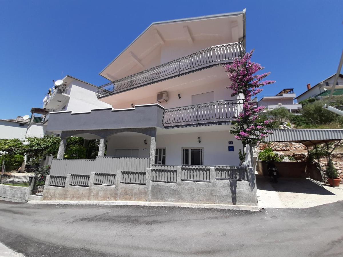 Apartment Luna Trogir Exterior photo