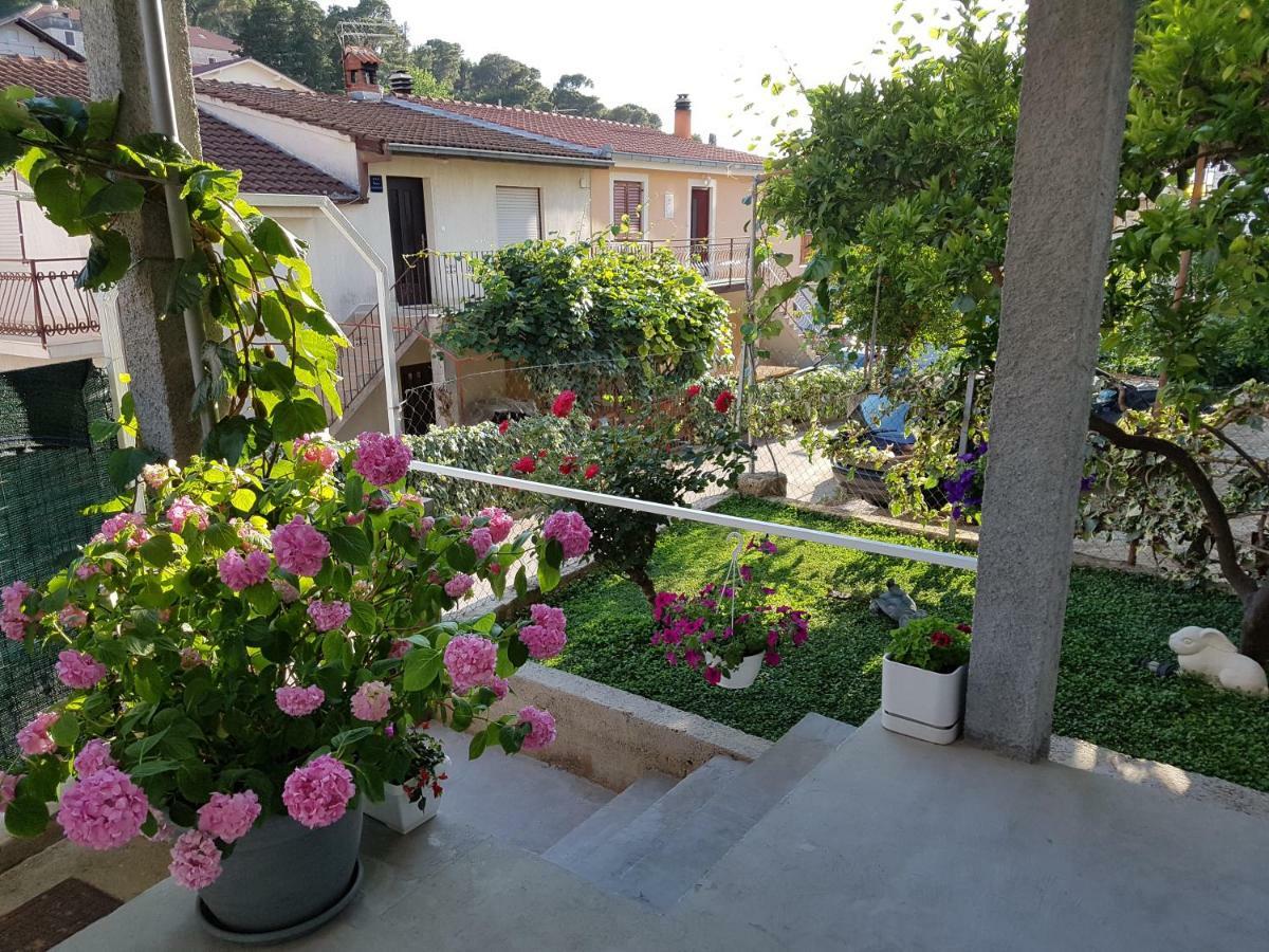 Apartment Luna Trogir Exterior photo