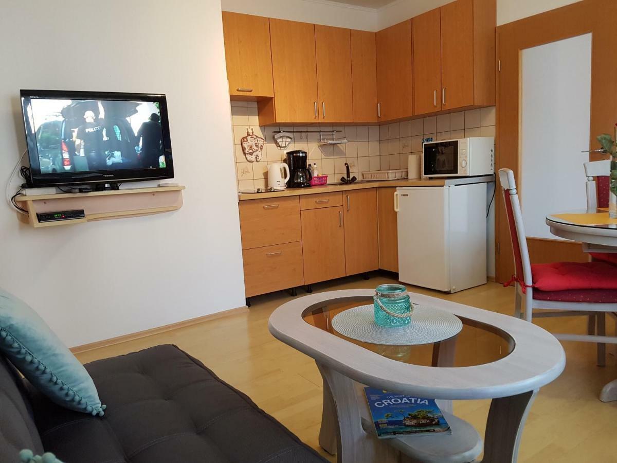 Apartment Luna Trogir Exterior photo